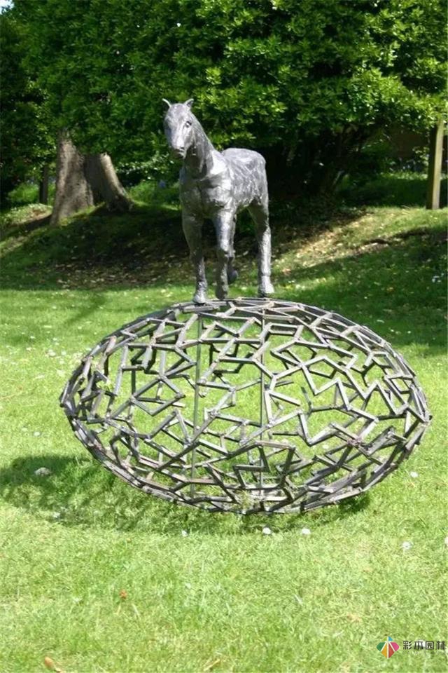 園林景觀設計中的動物小品，一不小心驚醒了精靈